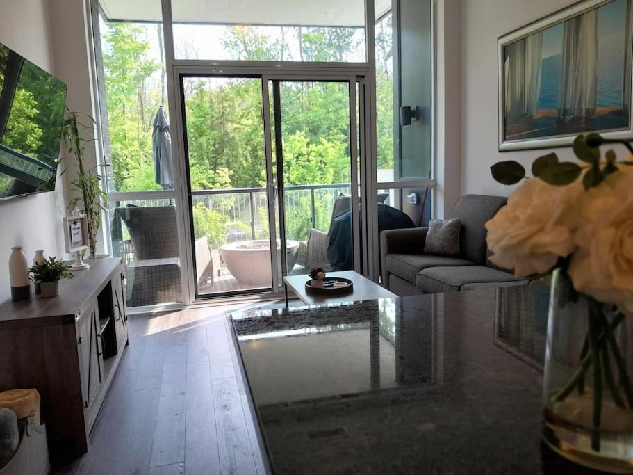 Cozy South View Suite Overlooking The Nature Trail Innisfil Zewnętrze zdjęcie